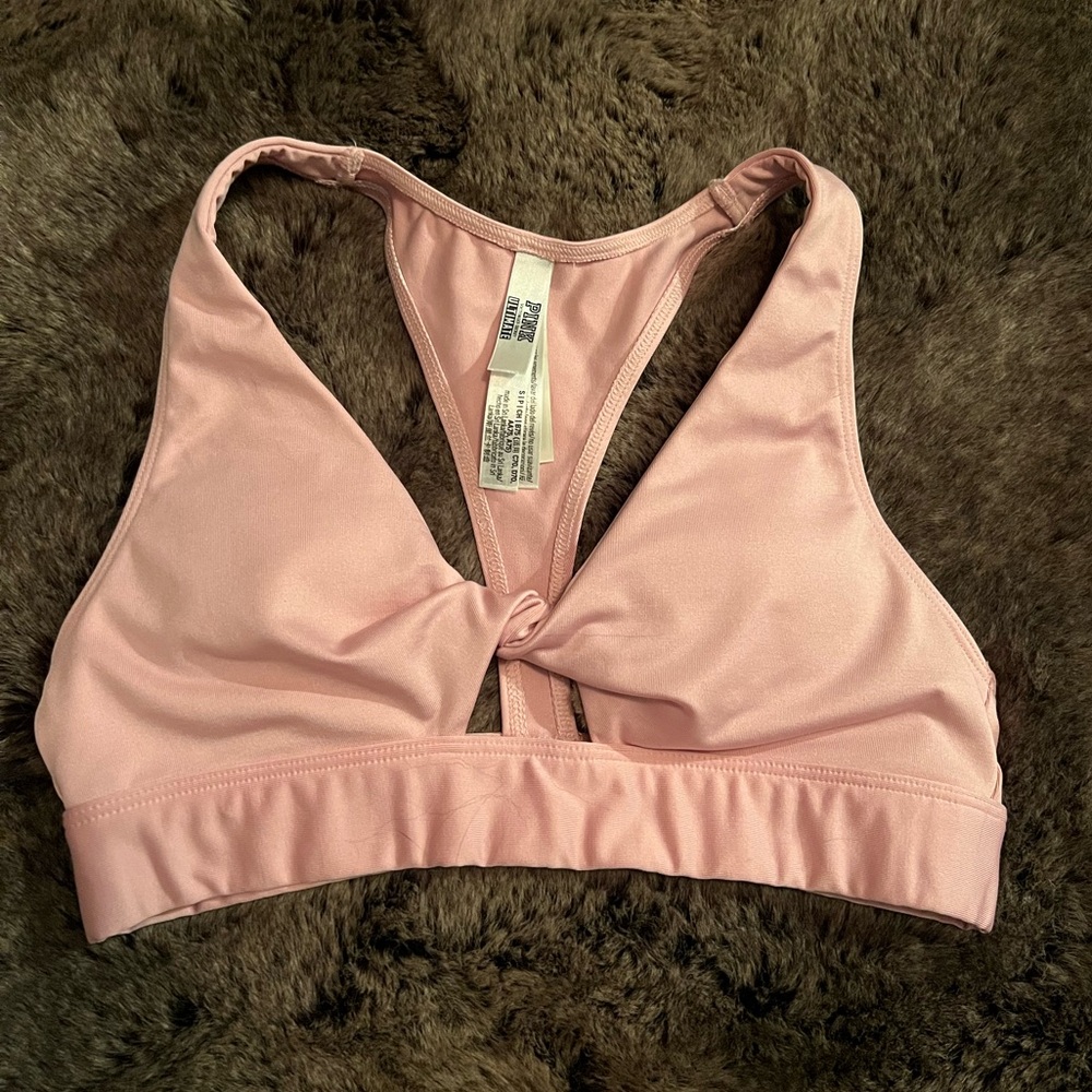 NWOT VS Sports Bra